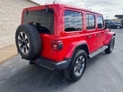 Used 2018  Jeep Wrangler Unlimited 4d SUV 4WD Sahara at Keenan's Cherryland near Holmen&comma; WI
