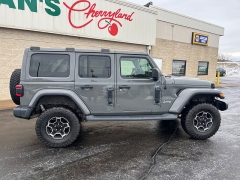 Used 2019  Jeep Wrangler Unlimited 4d SUV 4WD Sahara at Keenan's Cherryland near Holmen&comma; WI