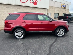 Used 2017  Ford Explorer 4d SUV 4WD XLT at Keenan's Cherryland near Holmen&comma; WI