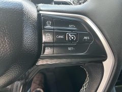 Used 2023  Jeep Grand Cherokee Laredo 4x4 at Keenan's Cherryland near Holmen&comma; WI
