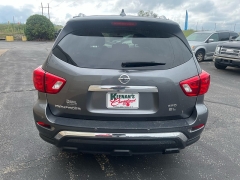 Used 2019  Nissan Pathfinder 4d SUV 4WD SL at Keenan's Cherryland near Holmen&comma; WI