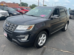 Used 2017  Ford Explorer 4d SUV 4WD XLT at Keenan's Cherryland near Holmen&comma; WI