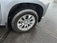 Used 2020  Chevrolet Silverado 1500 4WD Crew Cab LTZ at Keenan's Cherryland near Holmen&comma; WI