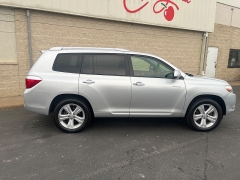 Used 2009 Toyota Highlander 4d SUV AWD Limited at Keenan's Cherryland near Holmen, WI