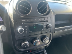 Used 2017  Jeep Patriot 4d SUV 4WD Sport at Keenan's Cherryland near Holmen&comma; WI