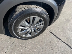 Used 2024  Nissan Pathfinder SV 4WD at Keenan's Cherryland near Holmen&comma; WI