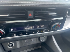 Used 2021  Nissan Rogue AWD SV at Keenan's Cherryland near Holmen&comma; WI