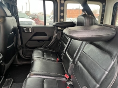 Used 2019  Jeep Wrangler Unlimited 4d SUV 4WD Sahara at Keenan's Cherryland near Holmen&comma; WI
