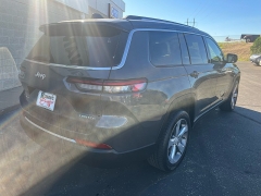 Used 2021  Jeep Grand Cherokee L Limited 4x4 at Keenan's Cherryland near Holmen&comma; WI