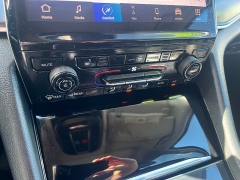 Used 2021  Jeep Grand Cherokee L Limited 4x4 at Keenan's Cherryland near Holmen&comma; WI