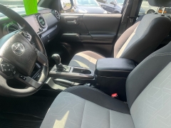 Used 2021  Toyota Tacoma 4WD TRD Off Road Double Cab 5ft Bed V6 AT at Keenan's Cherryland near Holmen&comma; WI