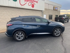 Used 2017  Nissan Murano 4d SUV AWD SV at Keenan's Cherryland near Holmen, WI