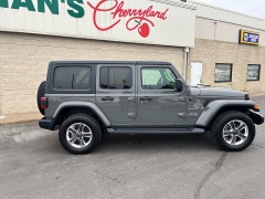 Used 2020  Jeep Wrangler Unlimited 4d SUV 4WD Sahara at Keenan's Cherryland near Holmen&comma; WI