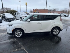 Used 2024  Kia Soul LX IVT at Keenan's Cherryland near Holmen&comma; WI