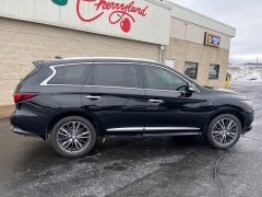 Used 2020  INFINITI QX60 4d SUV AWD PURE at Keenan's Cherryland near Holmen&comma; WI