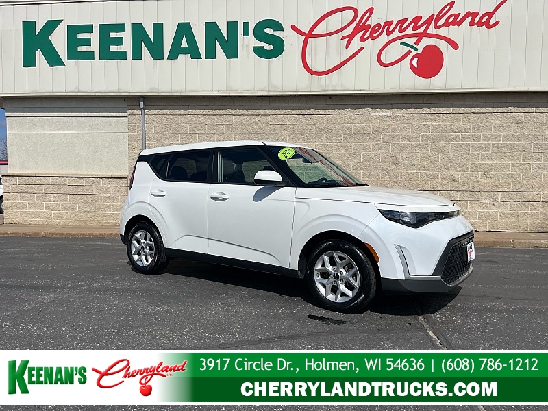 Used 2024  Kia Soul LX IVT at Keenan's Cherryland near Holmen&comma; WI