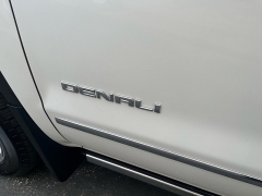 Used 2018  GMC Sierra 1500 4WD Crew Cab Denali at Keenan's Cherryland near Holmen&comma; WI