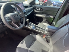 Used 2024  Jeep Compass Limited 4x4 at Keenan's Cherryland near Holmen&comma; WI