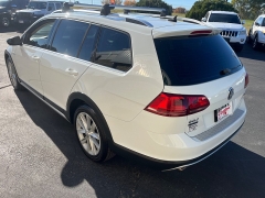 Used 2017  Volkswagen Golf Alltrack 4d Wagon TSI S 4motion Auto at Keenan's Cherryland near Holmen, WI