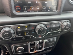 Used 2018  Jeep Wrangler Unlimited 4d SUV 4WD Sahara at Keenan's Cherryland near Holmen&comma; WI