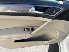 Used 2017  Volkswagen Golf Alltrack 4d Wagon TSI S 4motion Auto at Keenan's Cherryland near Holmen, WI