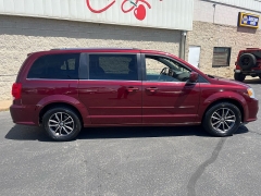 Used 2017  Dodge Grand Caravan 4d Wagon SXT at Keenan's Cherryland near Holmen&comma; WI