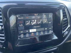 Used 2018  Jeep Compass 4d SUV 4WD Latitude Altitude at Keenan's Cherryland near Holmen&comma; WI