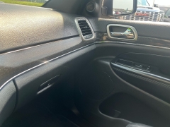 Used 2018  Jeep Grand Cherokee 4d SUV 4WD Limited V6 at Keenan's Cherryland near Holmen&comma; WI