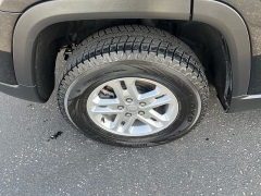 Used 2023  Jeep Grand Cherokee Laredo 4x4 at Keenan's Cherryland near Holmen&comma; WI