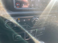 Used 2018  Jeep Wrangler Unlimited 4d SUV 4WD Sahara at Keenan's Cherryland near Holmen&comma; WI