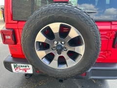 Used 2018  Jeep Wrangler Unlimited 4d SUV 4WD Sahara at Keenan's Cherryland near Holmen&comma; WI