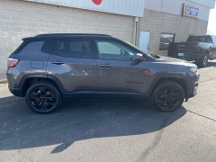 Used 2018  Jeep Compass 4d SUV 4WD Latitude Altitude at Keenan's Cherryland near Holmen&comma; WI