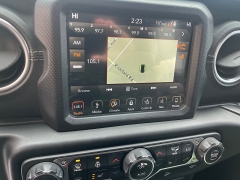 Used 2018  Jeep Wrangler Unlimited 4d SUV 4WD Sahara at Keenan's Cherryland near Holmen&comma; WI