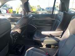 Used 2021  Jeep Grand Cherokee L Limited 4x4 at Keenan's Cherryland near Holmen&comma; WI
