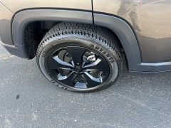 Used 2018  Jeep Compass 4d SUV 4WD Latitude Altitude at Keenan's Cherryland near Holmen&comma; WI