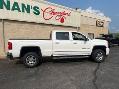 Used 2017  GMC Sierra 3500 4WD Crew Cab Denali SRW at Keenan's Cherryland near Holmen&comma; WI