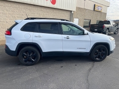 Used 2018  Jeep Cherokee 4d SUV 4WD Limited I4 at Keenan's Cherryland near Holmen&comma; WI