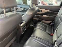 Used 2015  Nissan Murano 4d SUV AWD SL at Keenan's Cherryland near Holmen&comma; WI