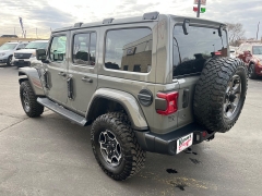 Used 2019  Jeep Wrangler Unlimited 4d SUV 4WD Sahara at Keenan's Cherryland near Holmen&comma; WI