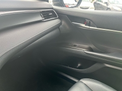 Used 2021  Toyota Camry SE Auto at Keenan's Cherryland near Holmen&comma; WI