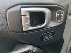 Used 2019  Jeep Wrangler Unlimited 4d SUV 4WD Sahara at Keenan's Cherryland near Holmen&comma; WI