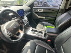 Used 2022  Ford Explorer XLT 4WD at Keenan's Cherryland near Holmen&comma; WI