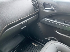 Used 2021  GMC Canyon 4WD Crew Cab 128" AT4 w&sol;Cloth at Keenan's Cherryland near Holmen&comma; WI