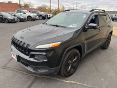 Used 2017  Jeep Cherokee 4d SUV 4WD Sport V6 Altitude at Keenan's Cherryland near Holmen, WI
