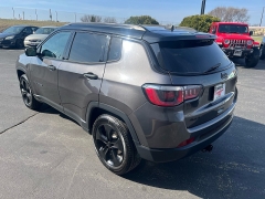 Used 2018  Jeep Compass 4d SUV 4WD Latitude Altitude at Keenan's Cherryland near Holmen&comma; WI