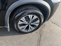 Used 2021  Nissan Rogue AWD SV at Keenan's Cherryland near Holmen&comma; WI