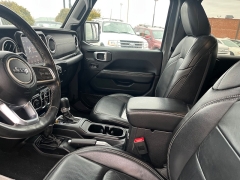 Used 2019  Jeep Wrangler Unlimited 4d SUV 4WD Sahara at Keenan's Cherryland near Holmen&comma; WI