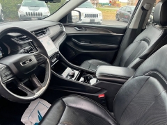 Used 2023  Jeep Grand Cherokee Limited 4x4 at Keenan's Cherryland near Holmen, WI