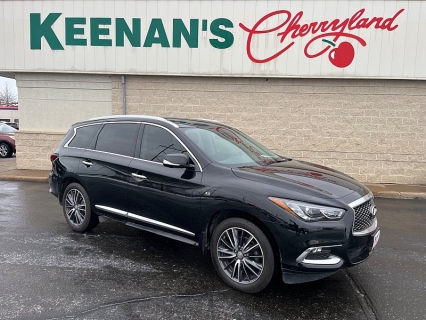 2020 INFINITI QX60 Essential's photo