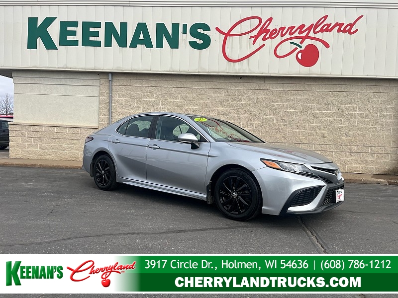Used 2021  Toyota Camry SE Auto at Keenan's Cherryland near Holmen&comma; WI